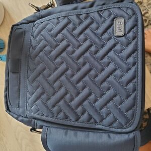 LUG FLAPPER CROSS-BODY BAG